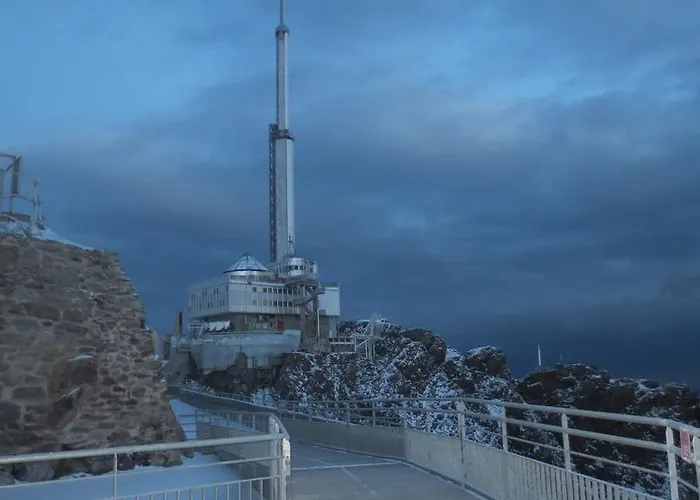 Les Iris Люс-Сен-Совёр